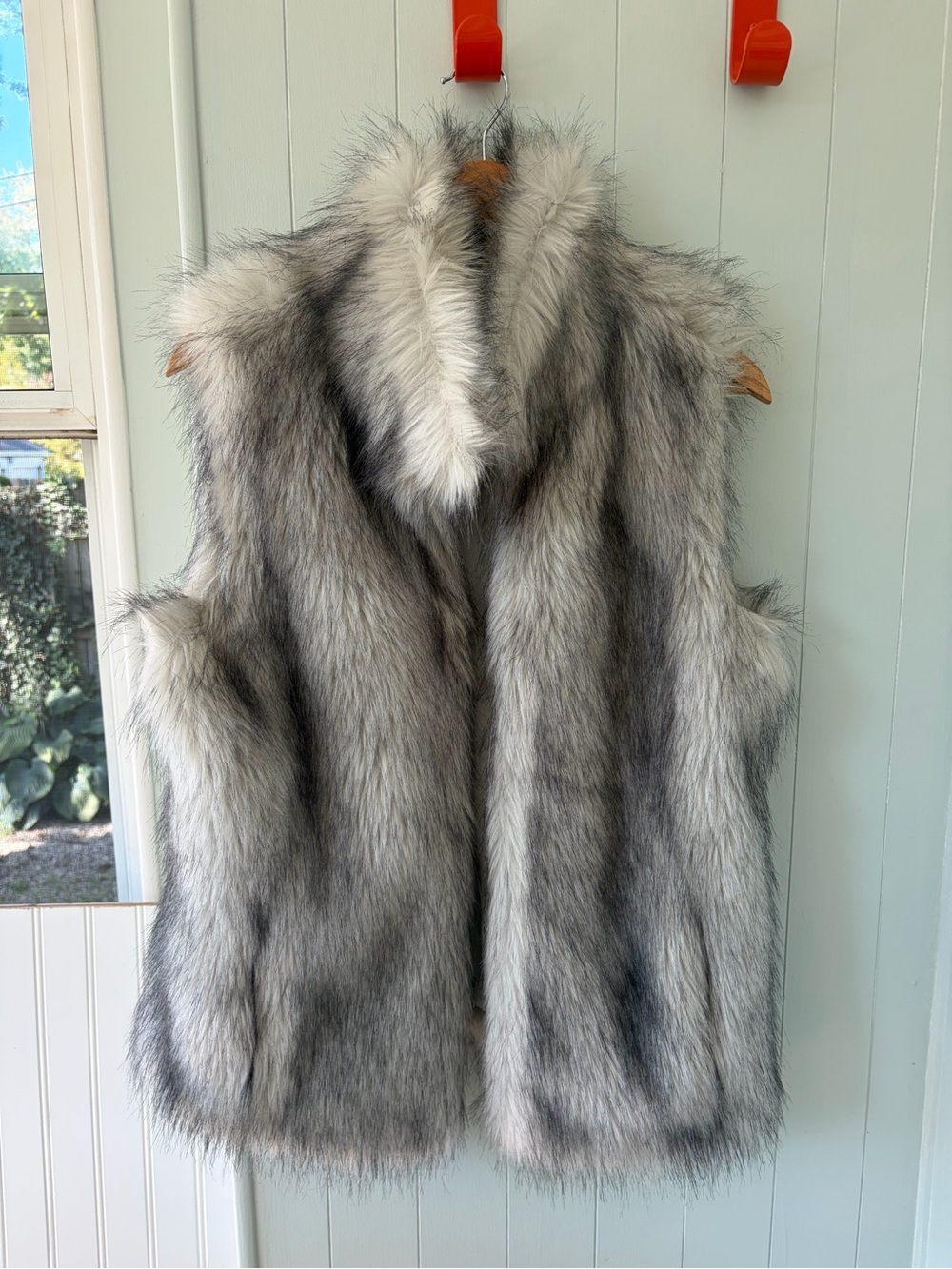 Plush Grey Faux Fur Vest - White House Black Market